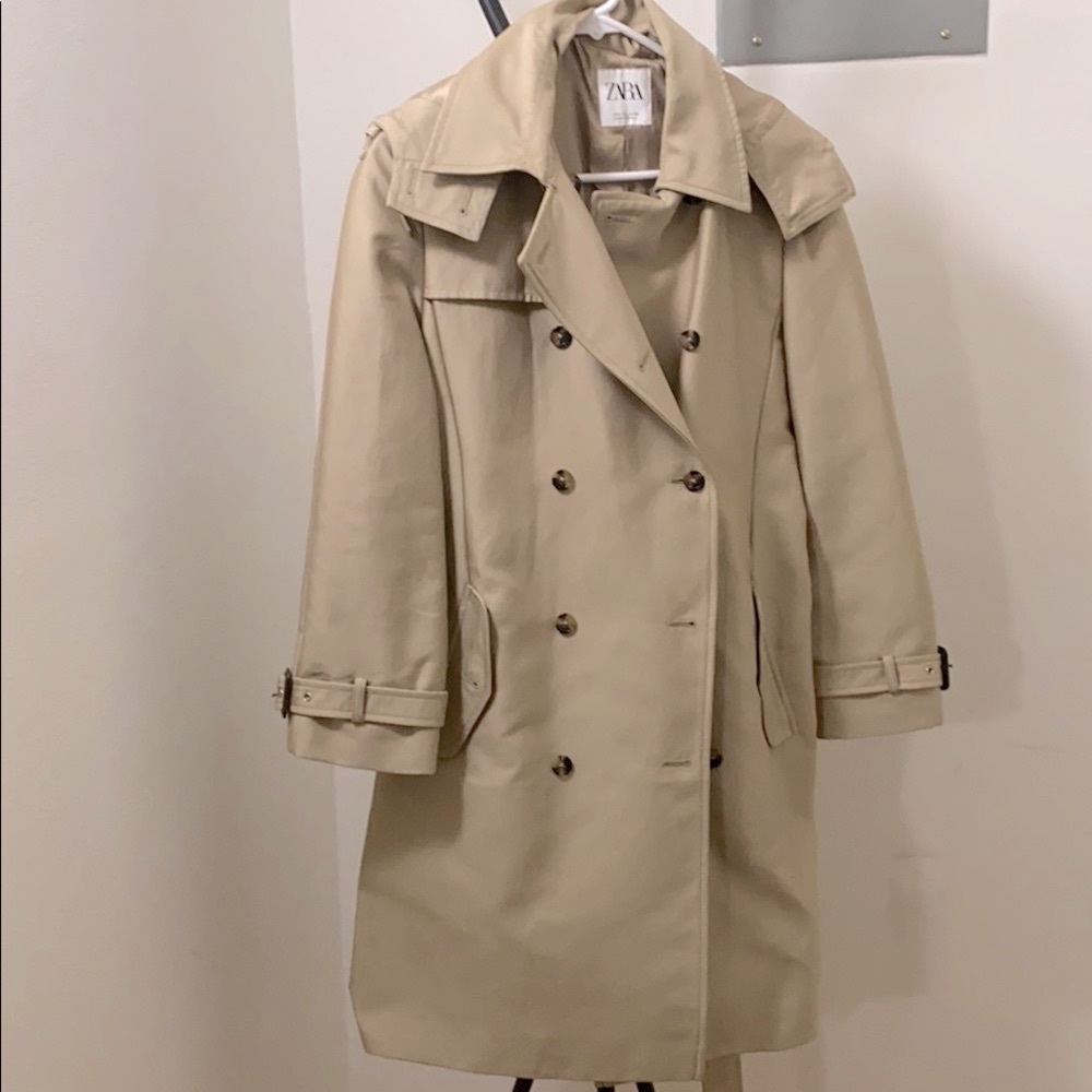 ZARA Tan Raincoat - size L
